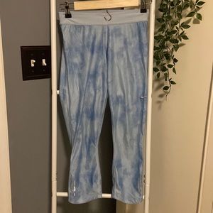 Nike Dri-Fit Blue Cropped leggings